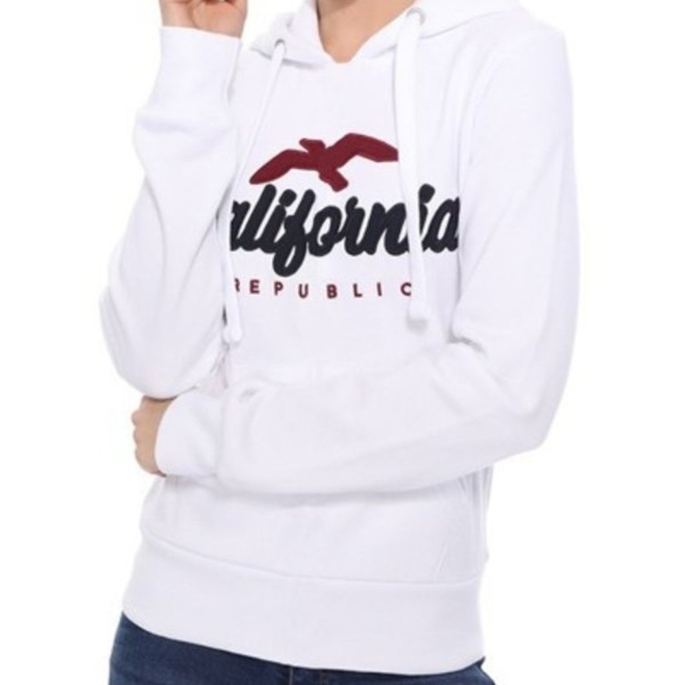 COMFY FLEECE HOODIE-CALIFORNIA EMBROIDERY